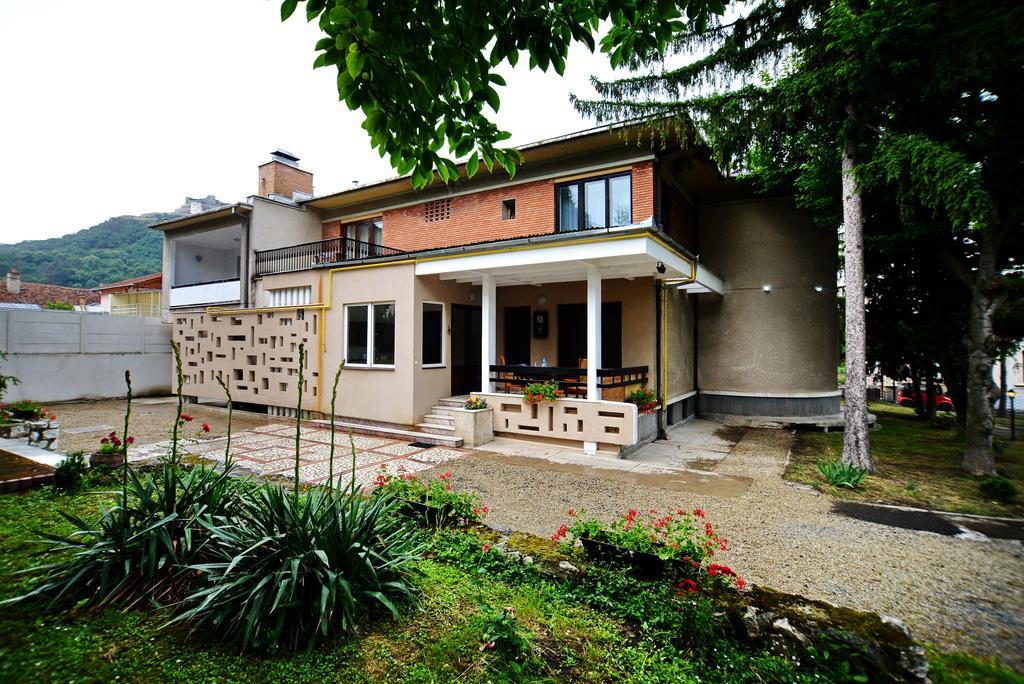 Casa Negustorului Hotel Deva Buitenkant foto