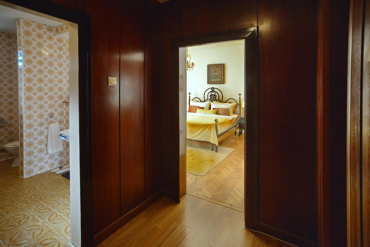 Casa Negustorului Hotel Deva Buitenkant foto
