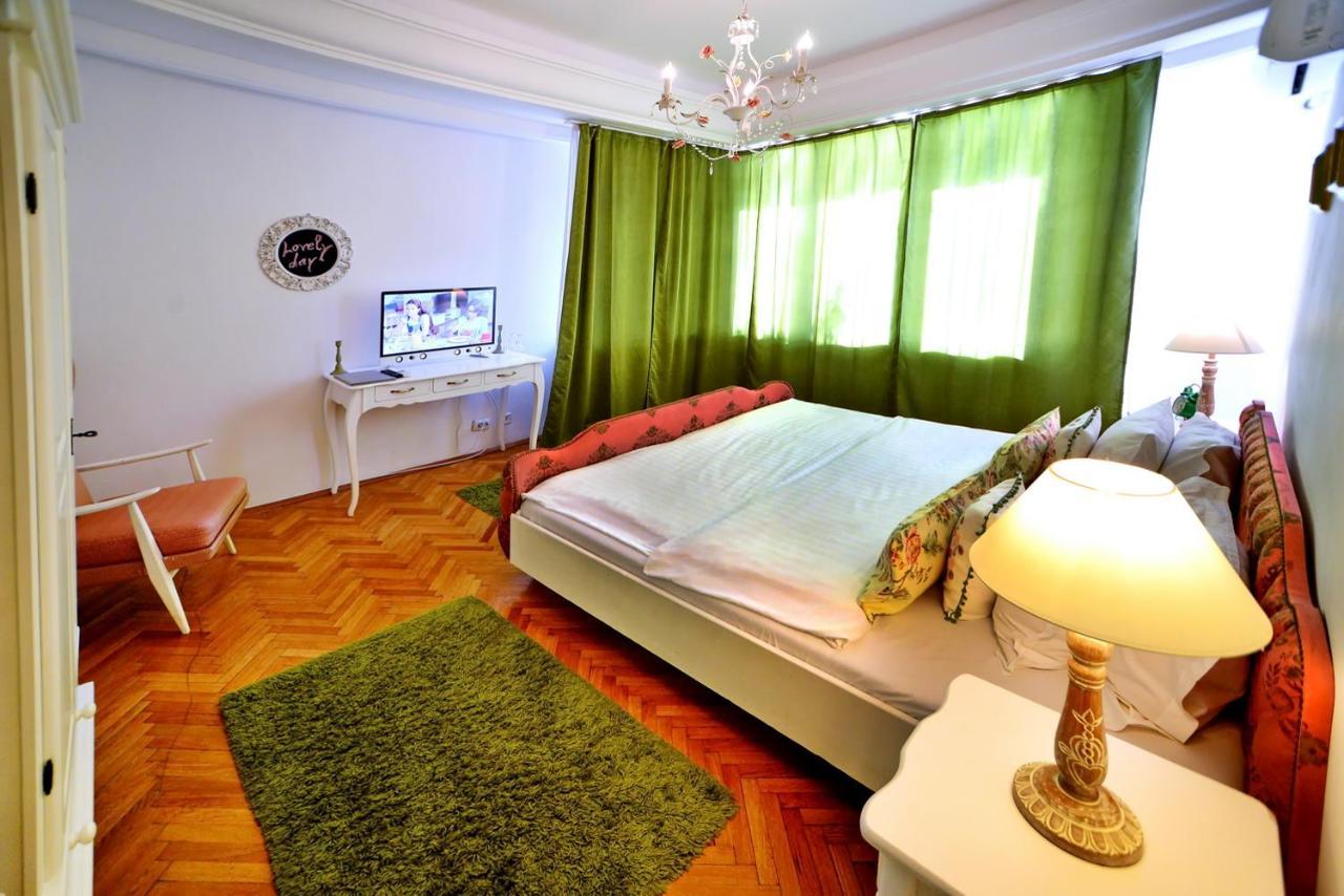 Casa Negustorului Hotel Deva Buitenkant foto